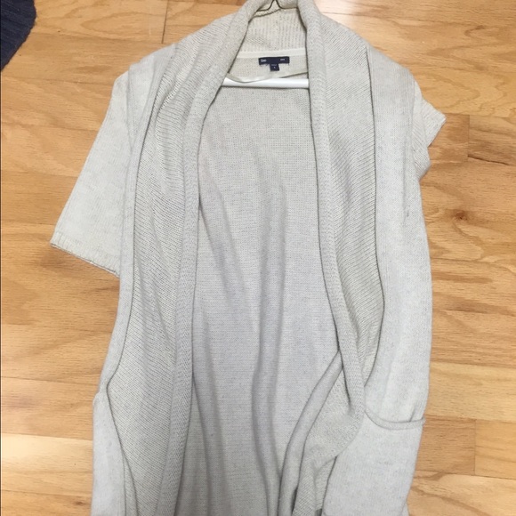 Gap cardigan