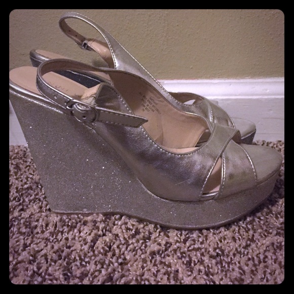 Nine West Sparkly Wedges