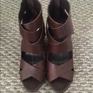 Size 7 1/2 Dark brown DV by Dolce Vita Jude Wedges