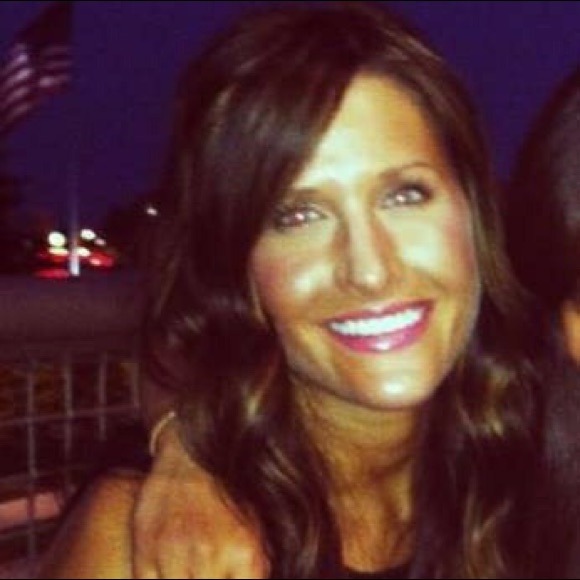 Meet your Posher, Jenna - Picture 1 of 1