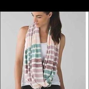 NWT Lululemon vinyasa scarf