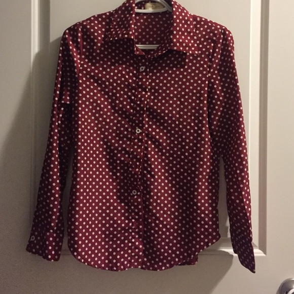 Burgundy poka dots chiffon shirt - Picture 2 of 4