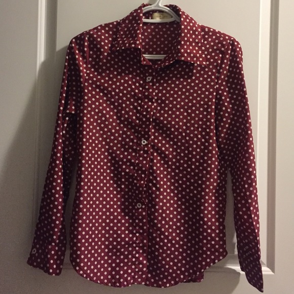 Burgundy poka dots chiffon shirt - Picture 3 of 4