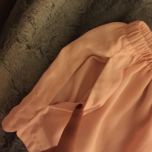 BRANDY MELVILLE SHEER SOFT PINK SHORTS 💋 - Picture 2 of 4