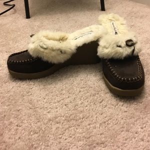 American Eagle Scandal Wedge