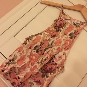 Brandy Melville Floral sheer tank💋.