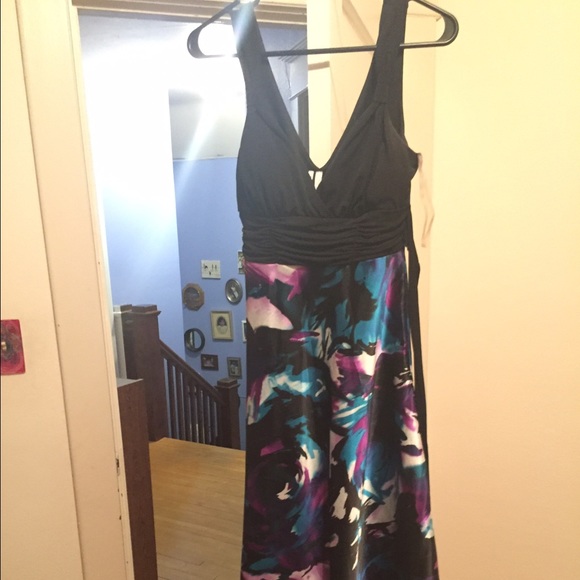 Beautiful dress!