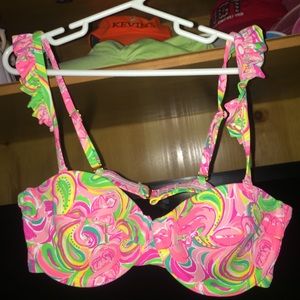 Super cute Lilly swim top! NWOT