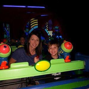 Meet your Posher, Lindsay