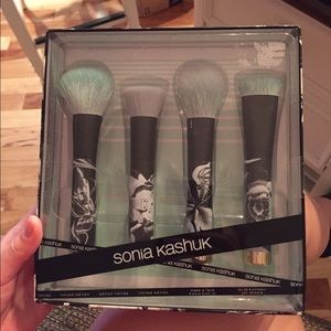 Make up brushes