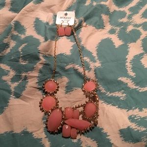 Earring and necklace set