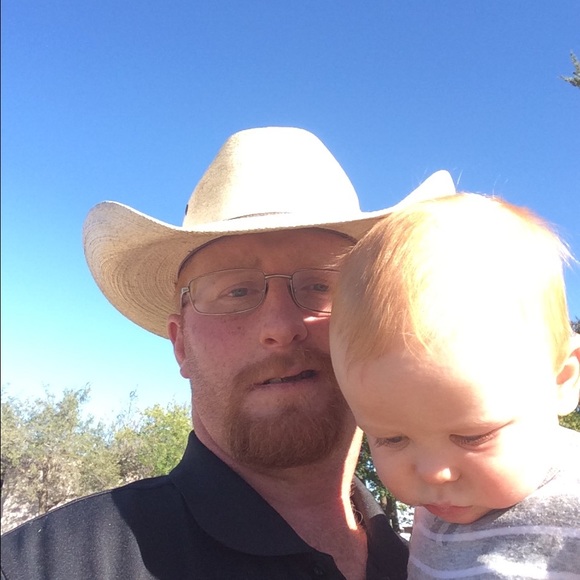 Meet your Posher, Casey - Picture 1 of 1