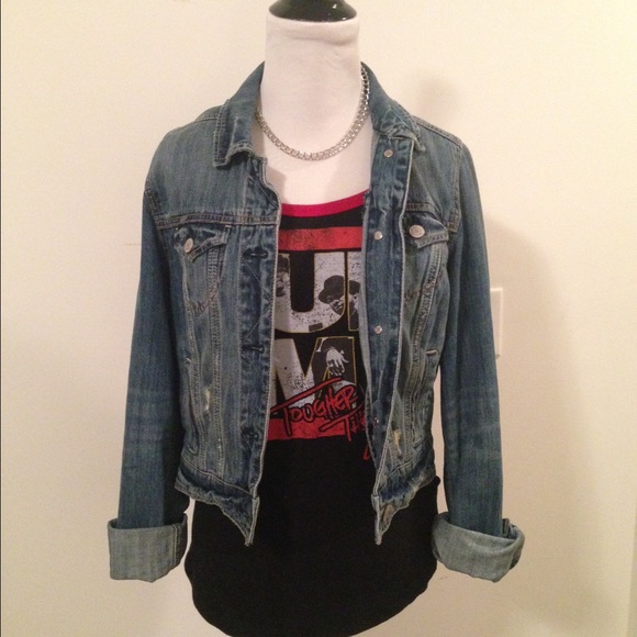 American Eagle Outfitters Jackets & Blazers - SOLD❗️American Eagle Cropped Denim Jacket