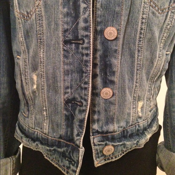 SOLD❗️American Eagle Cropped Denim Jacket - Picture 3 of 4