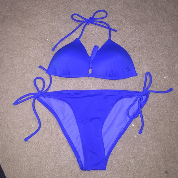String bikini