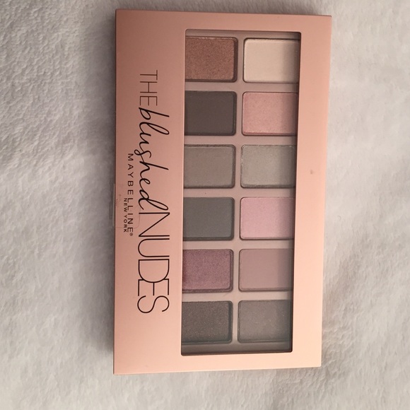 Make up pallet