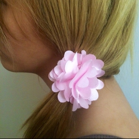 Pink hair tie, beaded hair tie, boho hair tie