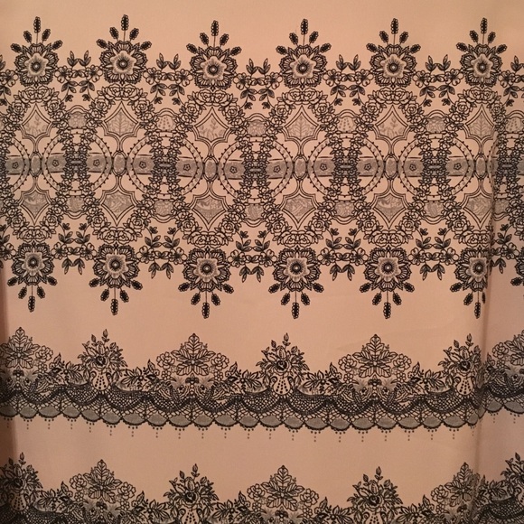 NWOT blush and black blouse. Beautiful print - Picture 2 of 3