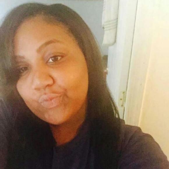 Meet your Posher, Nykia - Picture 1 of 1