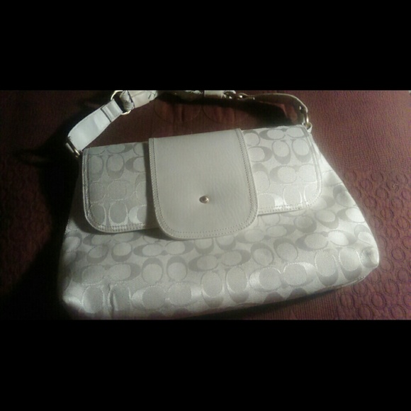 Coach purse not sure if original - Picture 1 of 3