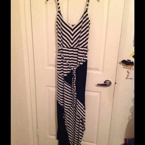 Cute 2bebe dress
