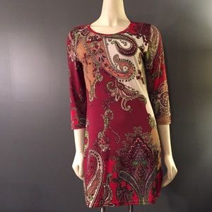 SALE! 🎉HP New Burgundy dress, paisley print