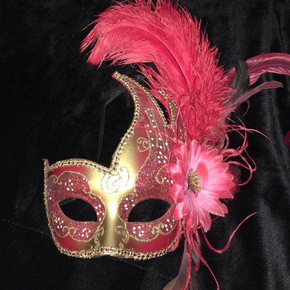 Authentic Mardi Gras feather mask - New Orleans