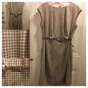 Beautiful patterned dress with belt