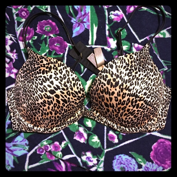 Victoria's Secret very sexy cheetah print bra