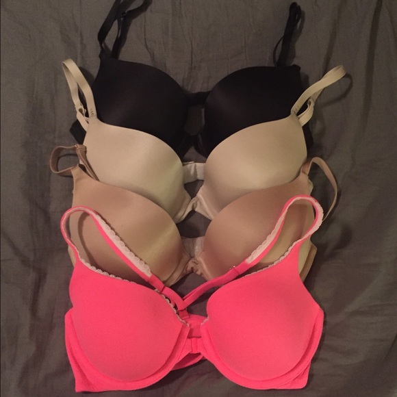 Victoria's Secret Other - Victoria Secret Bundle 32D ❌SOLD❌