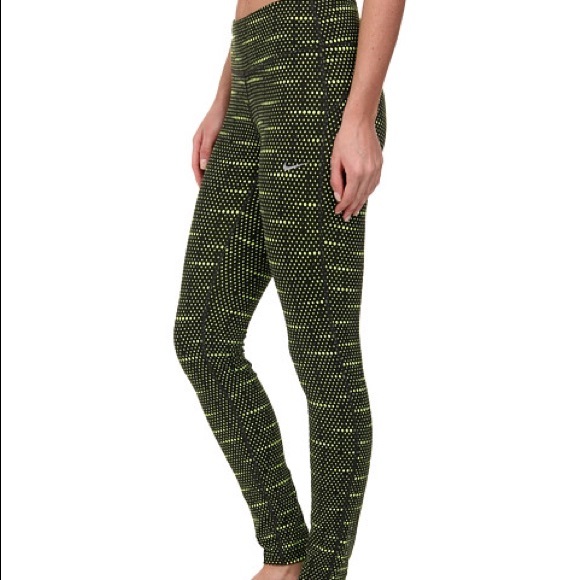 Nike leggings - Picture 2 of 2