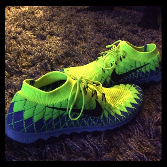 Nike Mens Flyknit 3.0 Make An Offer!