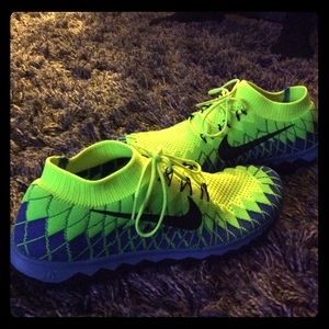 Nike Mens Flyknit 3.0 Make An Offer!