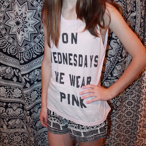 Mean Girls tank top - Picture 1 of 3