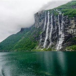 Meet your Posher, Kerry