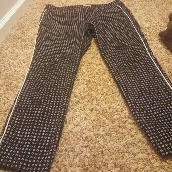 Old Navy Pixie pants
