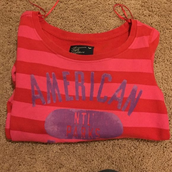 American Eagle sweatshirt