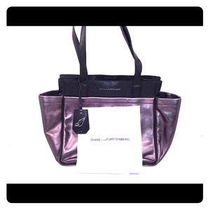DIANE von FURSTENBERG On The Go Leather Bag!