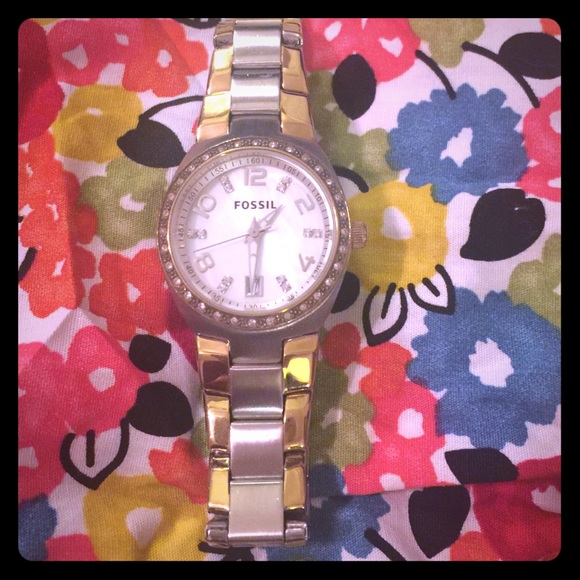 📢FINAL PRICE Fossil Two Tone Mother of PearlWatch