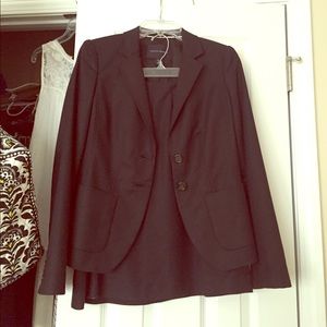 Banana republic suit size 6