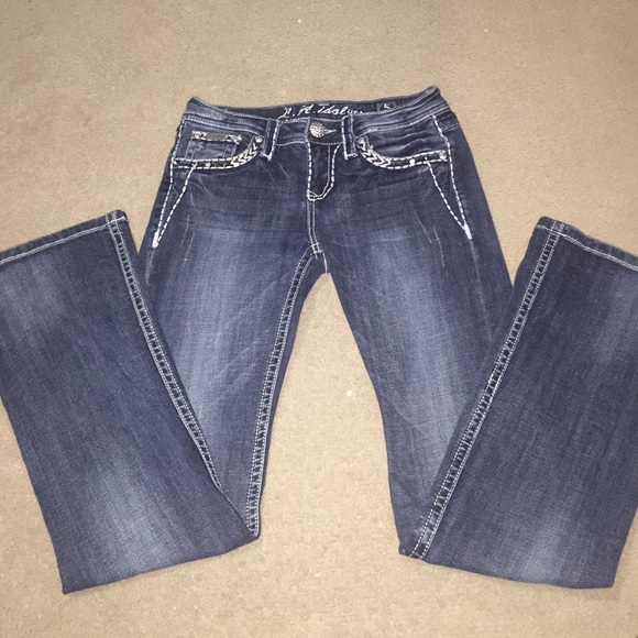 LA idol jeans