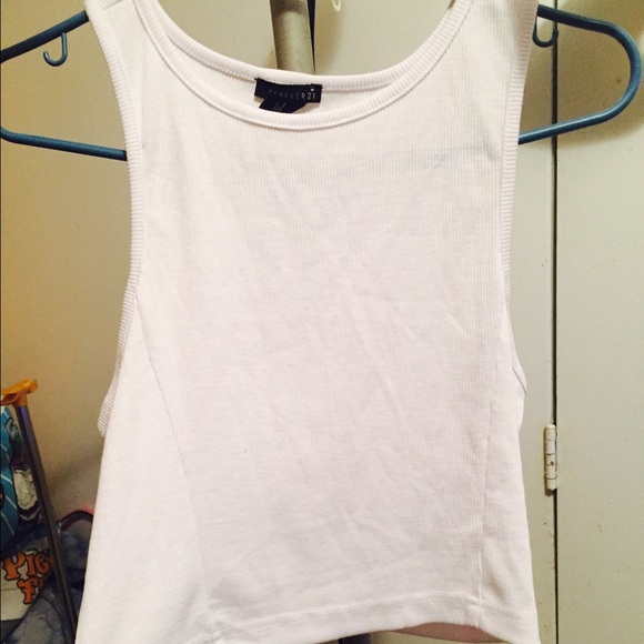 Cropped tank top