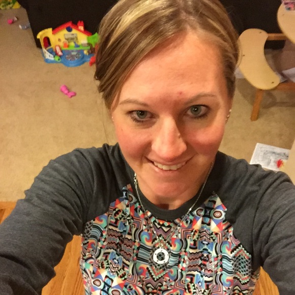 Meet your Posher, Julie