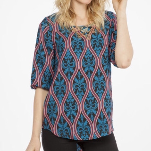 SALE || Printed LO - HIGH Tunic - Picture 2 of 5