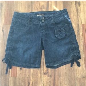 Jegging shorts- *free with purchase*