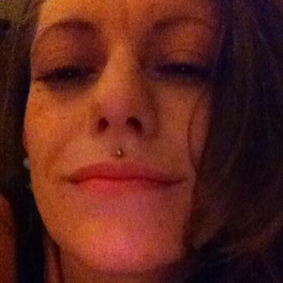 Meet your Posher, Christine - Picture 1 of 1