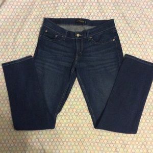 Levi 524 jeans