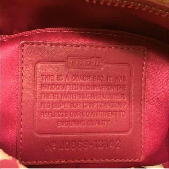 ‼️SOLD‼️FAST SALE Coach purse 😍😍 - Picture 3 of 4