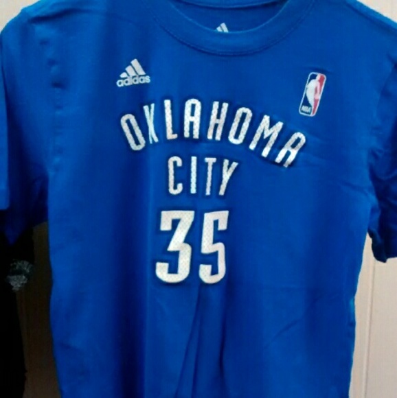 T shirt - Picture 2 of 3