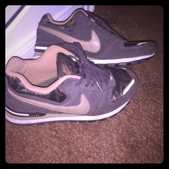 Nike.Size 5.5 youth